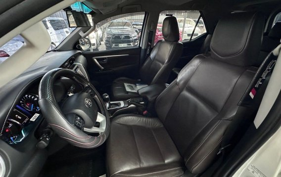 White Toyota Fortuner 2019 for sale in Parañaque-2