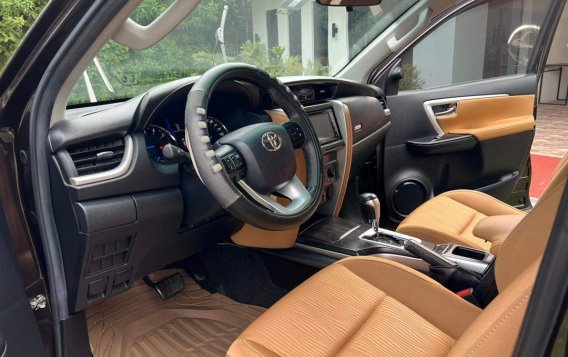 Green Toyota Fortuner 2017 for sale in Quezon City-3