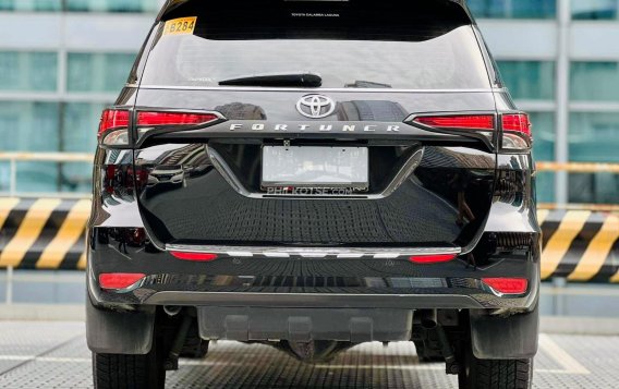 2017 Toyota Fortuner in Makati, Metro Manila-9