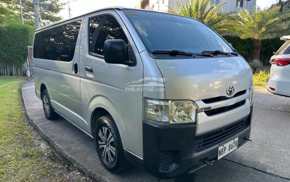 2018 Toyota Hiace  Commuter 3.0 M/T in Las Piñas, Metro Manila-7