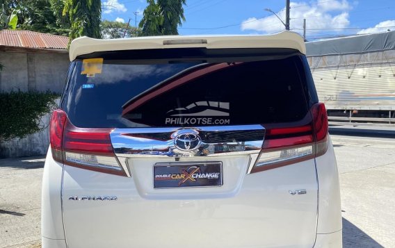 2017 Toyota Alphard  3.5 Gas AT in Manila, Metro Manila-5