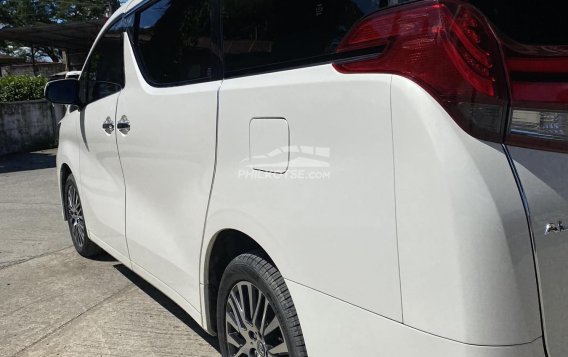 2017 Toyota Alphard  3.5 Gas AT in Manila, Metro Manila-20