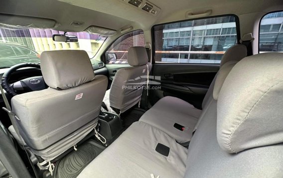 2016 Toyota Avanza  1.3 E A/T in Makati, Metro Manila-13