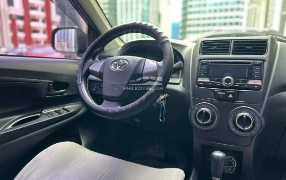 2016 Toyota Avanza  1.3 E A/T in Makati, Metro Manila-9