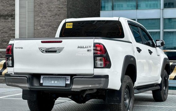 2023 Toyota Hilux in Makati, Metro Manila-15