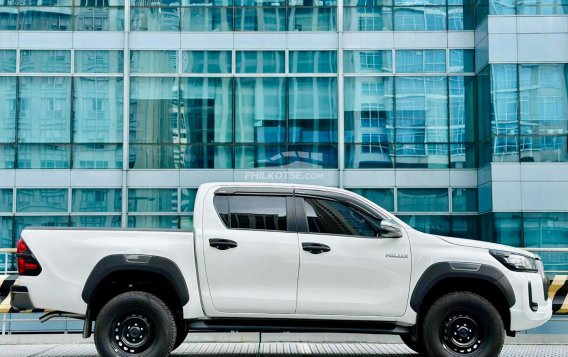 2023 Toyota Hilux in Makati, Metro Manila-4