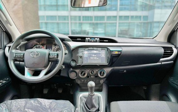 2023 Toyota Hilux in Makati, Metro Manila-6