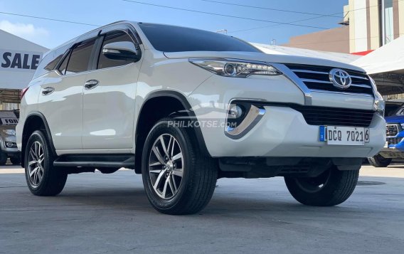 2016 Toyota Fortuner 2.4 V Pearl Diesel 4x2 AT in Manila, Metro Manila-13