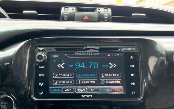 2020 Toyota Hilux Conquest 2.4 4x2 AT in Pasay, Metro Manila-8