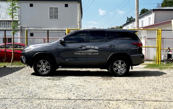 2020 Toyota Fortuner  2.4 G Diesel 4x2 AT in Makati, Metro Manila-14