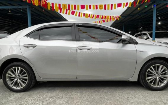 2017 Toyota Corolla Altis G 1.6 AT in Quezon City, Metro Manila-24