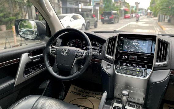 2018 Toyota Land Cruiser in Manila, Metro Manila-24