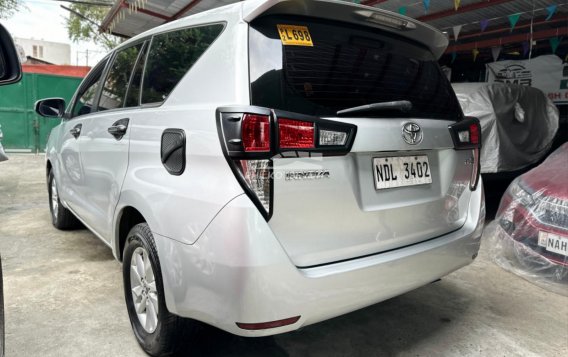 2019 Toyota Innova  2.8 E Diesel AT in Quezon City, Metro Manila-12