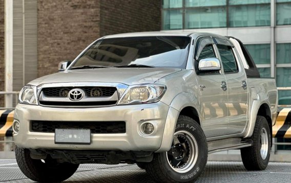 2009 Toyota Hilux in Makati, Metro Manila-10