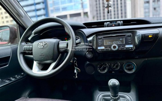 2019 Toyota Hilux  2.4 E DSL 4x2 M/T in Makati, Metro Manila-16