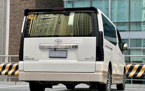 2020 Toyota Hiace in Makati, Metro Manila-16