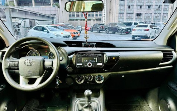 2019 Toyota Hilux in Makati, Metro Manila-3