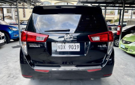 2016 Toyota Innova  2.8 E Diesel MT in Las Piñas, Metro Manila-8
