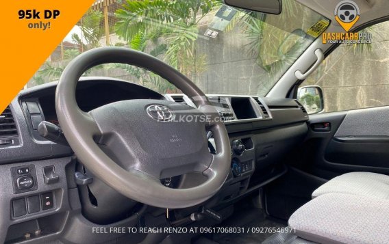 2017 Toyota Hiace in Quezon City, Metro Manila-5