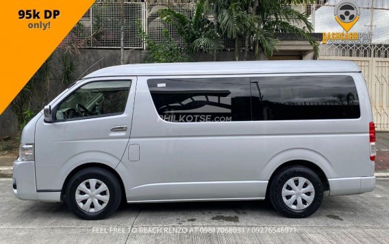 2017 Toyota Hiace in Quezon City, Metro Manila-10