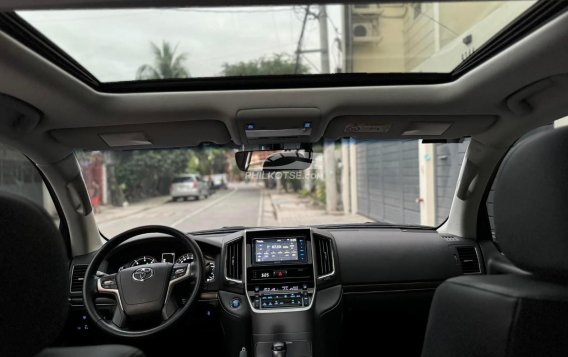2018 Toyota Land Cruiser in Manila, Metro Manila-15
