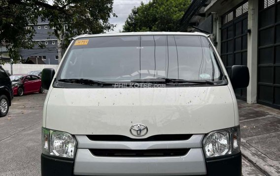 2023 Toyota Hiace  Commuter 3.0 M/T in Quezon City, Metro Manila-7
