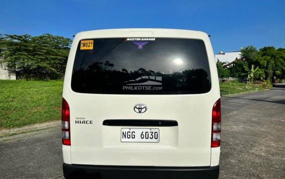 2020 Toyota Hiace  Commuter 3.0 M/T in Las Piñas, Metro Manila-9