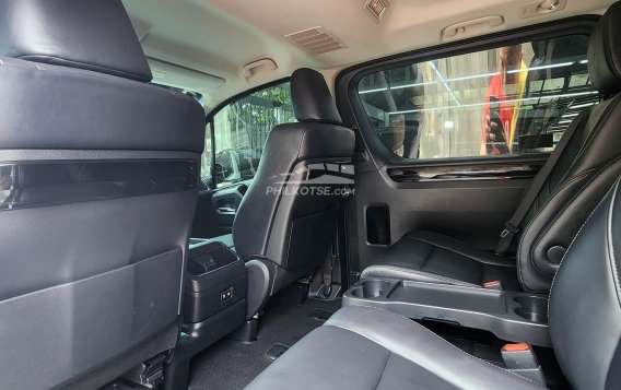 2019 Toyota Hiace Super Grandia Leather 2.8 AT in Manila, Metro Manila-15