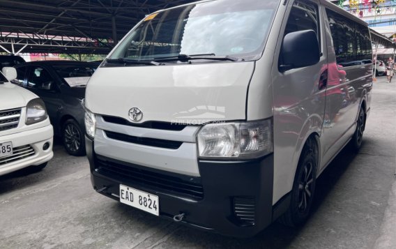 2020 Toyota Hiace in Pasay, Metro Manila-19