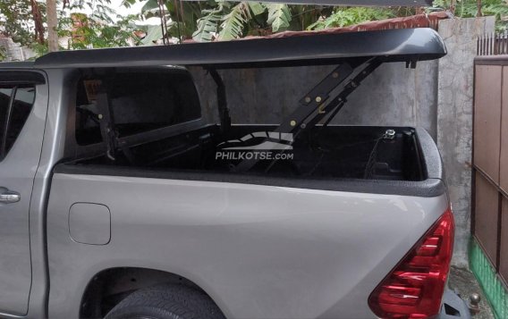 2017 Toyota Hilux  2.4 E DSL 4x2 M/T in Antipolo, Rizal-2