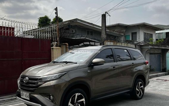 2022 Toyota Rush  1.5 G AT in Quezon City, Metro Manila-7