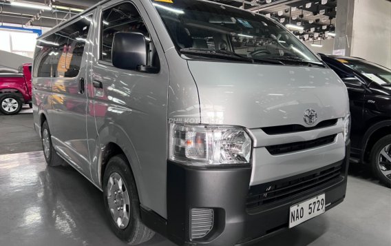 2018 Toyota Hiace in Caloocan, Metro Manila-7