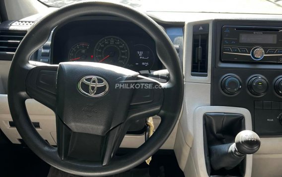 2021 Toyota Hiace  Commuter Deluxe in Quezon City, Metro Manila-2
