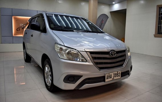 2015 Toyota Innova  2.8 E Diesel AT in Lemery, Batangas-4