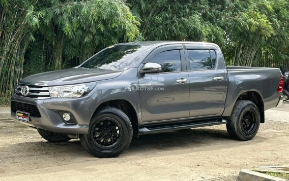 2020 Toyota Hilux in Manila, Metro Manila-18