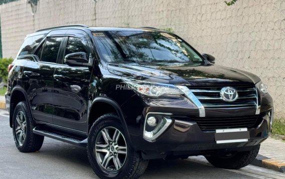 2018 Toyota Fortuner  2.4 G Diesel 4x2 MT in Manila, Metro Manila-16