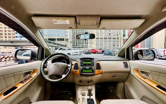 2011 Toyota Innova in Makati, Metro Manila-7