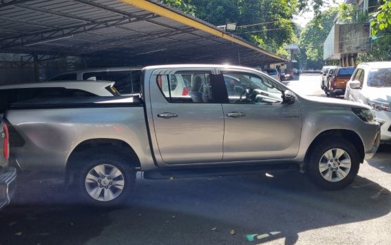 Sell White 2018 Toyota Hilux in Quezon City-2