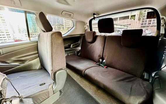 White Toyota Innova 2021 for sale in Makati-3