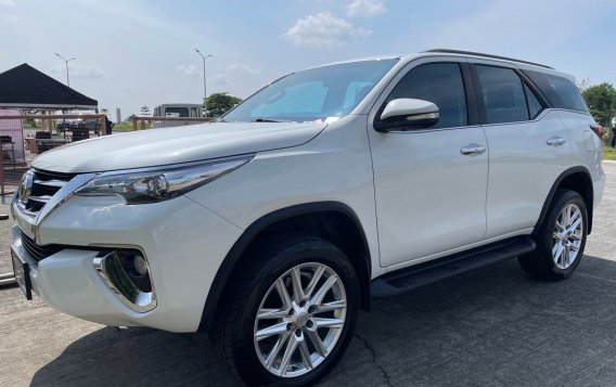 Sell White 2023 Toyota Hilux in Muntinlupa-2