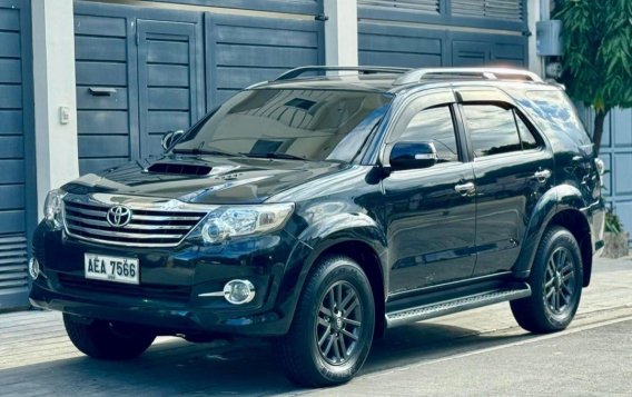 Selling Green Toyota Fortuner 2015 in Manila