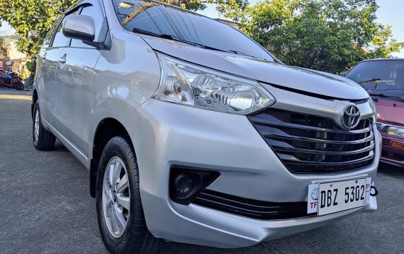 Selling Silver Toyota Avanza 2016 SUV / MPV in Manila-7