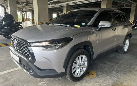 White Toyota Corolla Cross 2022 for sale in Manila-1