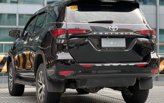 White Toyota Fortuner 2017 for sale in Makati-9