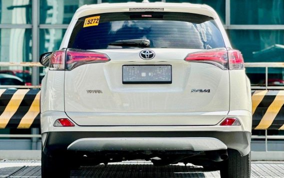 Sell White 2016 Toyota Rav4 in Makati-1