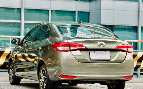 Selling White Toyota Vios 2022 in Makati-8