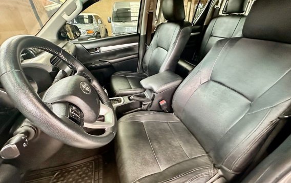 Selling Silver Toyota Hilux 2018 in Angeles-5