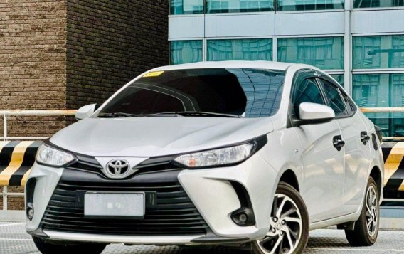 Selling White Toyota Vios 2022 in Makati-1