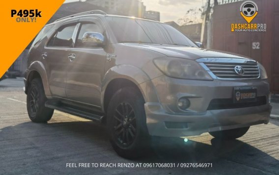 Sell White 2006 Toyota Fortuner in Manila-5