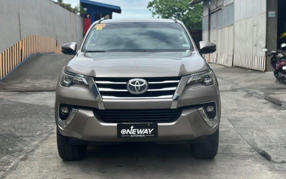 Bronze Toyota Fortuner 2018 for sale in Manual